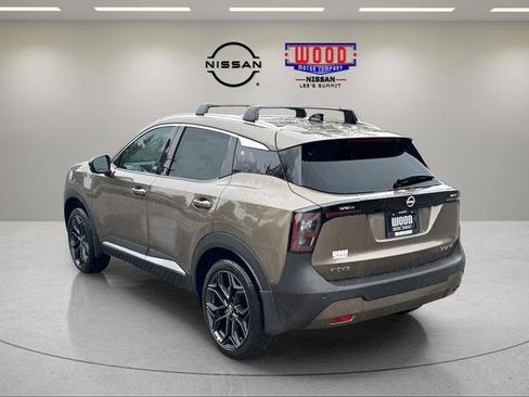 New 2026 Nissan Kicks SR w/ Cold Weather Package AWD/4WD image 5