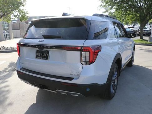 New 2026 Ford Explorer Active w/ Active Comfort Package AWD/4WD image 6