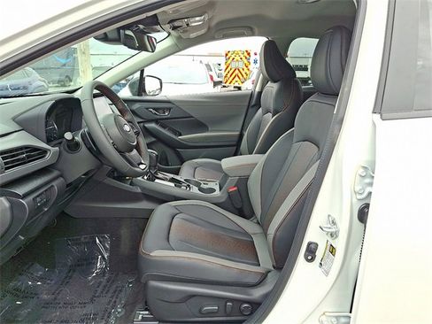 New 2025 Subaru Crosstrek 2.5i Limited w/ Crosstrek Mirror Package image 9