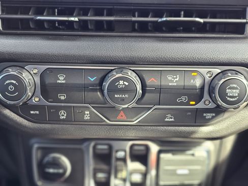 New 2026 Jeep Wrangler Unlimited Sport image 14