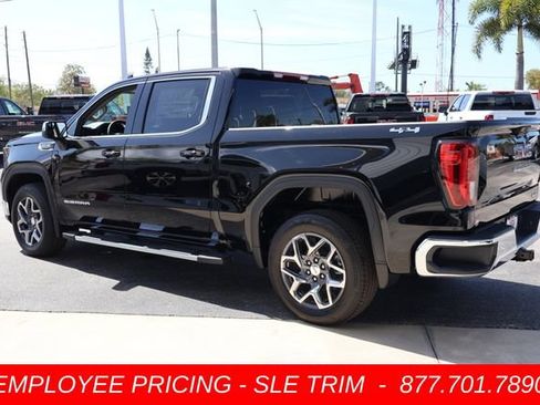 New 2026 GMC Sierra 1500 SLE w/ Max Trailering Package AWD/4WD image 6