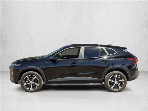 Used 2024 Chevrolet Trax RS w/ Driver Confidence Package FWD image 9