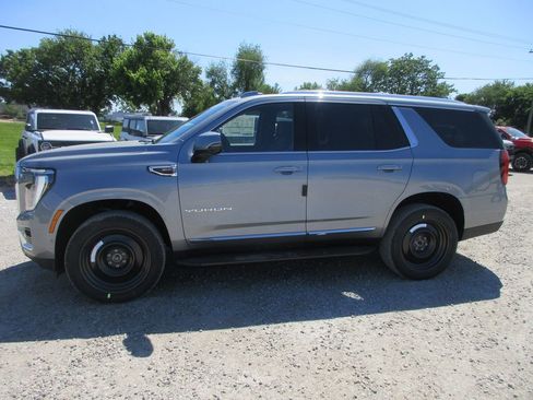 New 2026 GMC Yukon Elevation w/ Elevation Premium Package AWD/4WD image 7