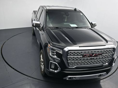 Used 2019 GMC Sierra 1500 Denali w/ Denali Ultimate Package AWD/4WD image 10