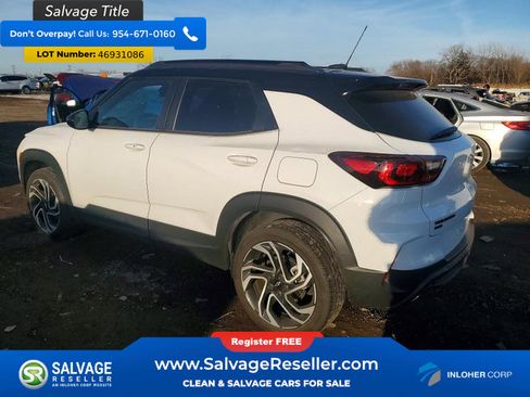 Used 2024 Chevrolet TrailBlazer RS w/ Convenience Package image 3