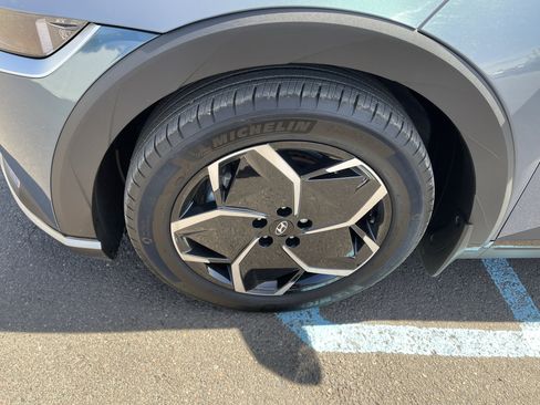 Certified 2023 Hyundai Ioniq 5 SEL AWD/4WD image 9