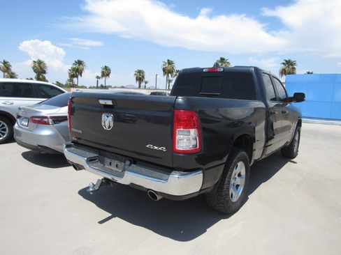 Used 2020 RAM 1500 Big Horn AWD/4WD image 3
