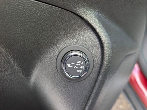 Certified 2023 Buick Encore GX Essence w/ Experience Buick Package image 10