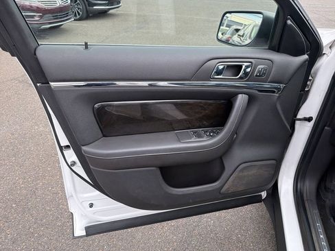 Used 2014 Lincoln MKS AWD w/ Equipment Group 101A image 10