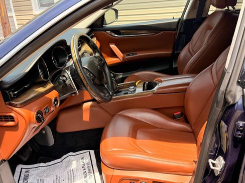 Used 2017 Maserati Quattroporte S GranLusso Q4 AWD/4WD image 19