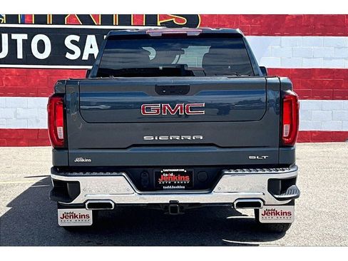 Used 2019 GMC Sierra 1500 SLT w/ Driver Alert Package I AWD/4WD image 4