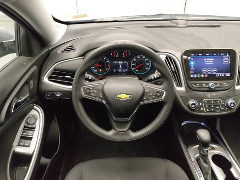 Used 2024 Chevrolet Malibu LT FWD image 22
