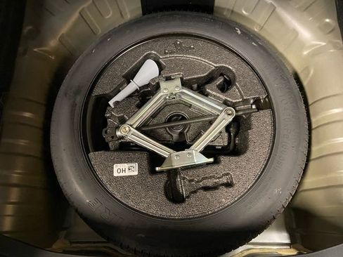 Used 2024 Honda Civic Sport image 23