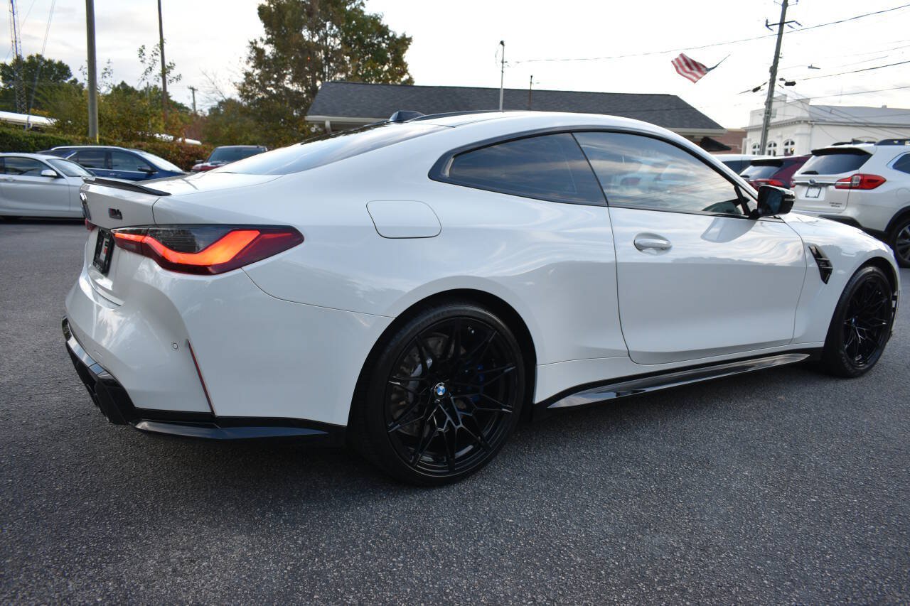Used 2024 BMW M4 Competition RWD image 3