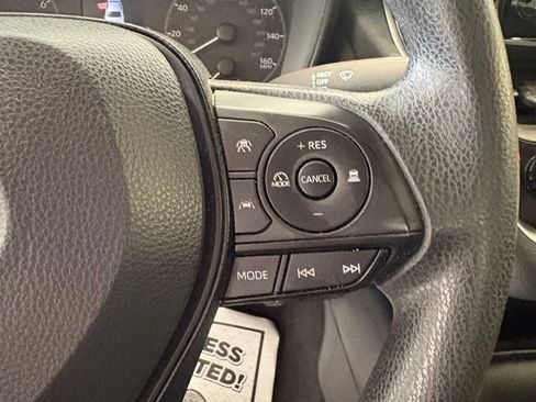 Used 2023 Toyota Corolla LE w/ Carpet Mat Package (TMS) FWD image 21