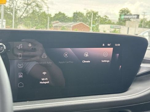 New 2026 Buick Envista Sport Touring w/ Convenience I Package FWD image 8