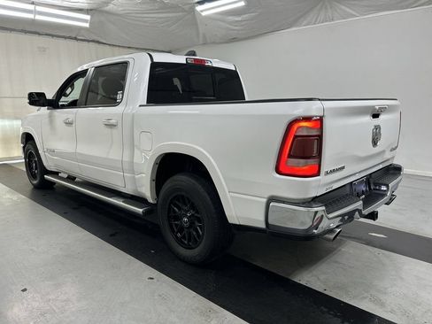 Used 2019 RAM 1500 Laramie AWD/4WD image 7