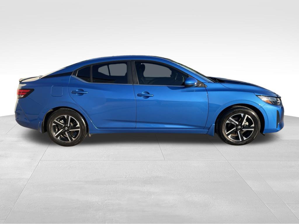 Used 2024 Nissan Sentra SV FWD image 4