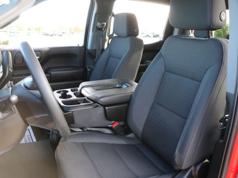 Used 2024 Chevrolet Silverado 1500 Custom Trail Boss w/ Turbomax Blackout Package image 14