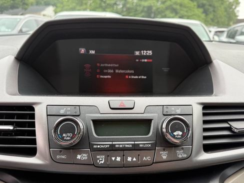 Used 2017 Honda Odyssey EX-L image 23