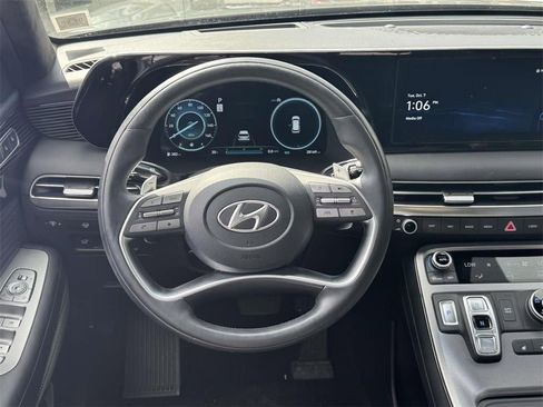 Used 2023 Hyundai Palisade Calligraphy image 15