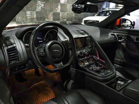 Used 2014 Jaguar F-TYPE S RWD image 3