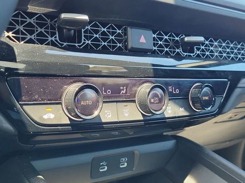 Used 2024 Honda Accord Sport image 27