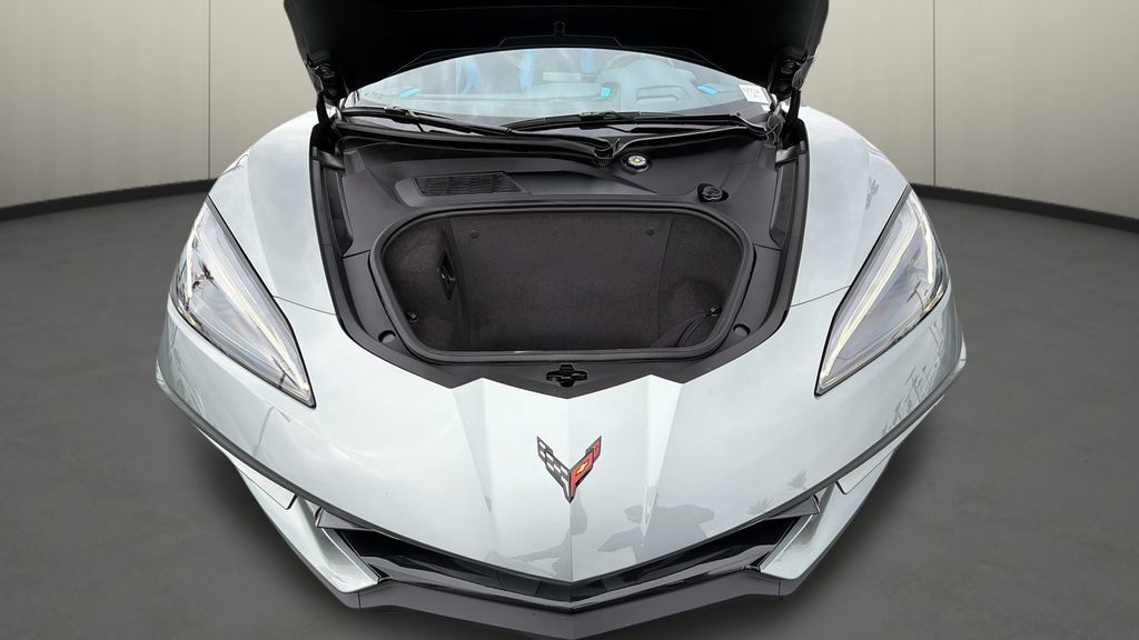 Used 2023 Chevrolet Corvette Stingray Premium Cpe w/ Z51 Performance Package RWD image 11