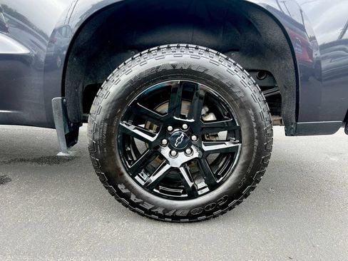 Used 2023 Chevrolet Silverado 1500 RST w/ Convenience Package II AWD/4WD image 26