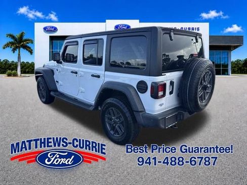 Used 2024 Jeep Wrangler Unlimited Sport AWD/4WD image 6