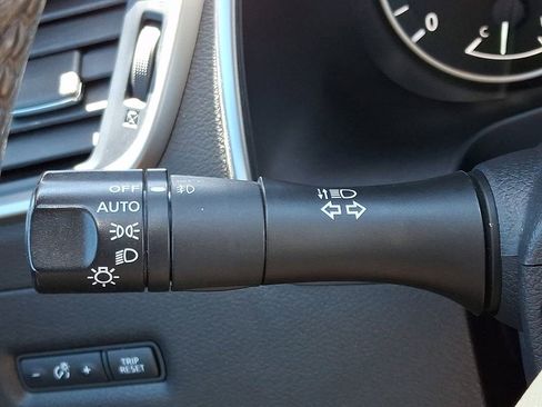Used 2020 Nissan Murano SV w/ Premium Package AWD/4WD image 27