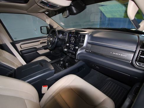 Used 2021 RAM 1500 Limited AWD/4WD image 30