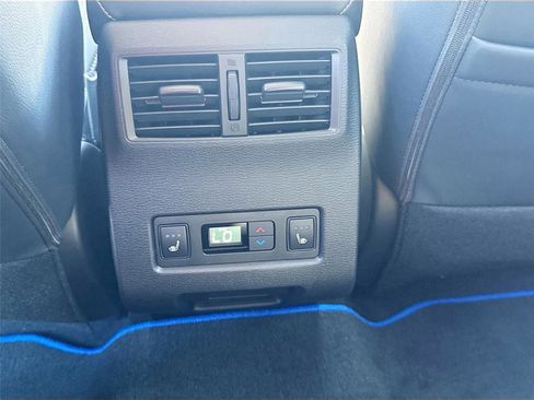 New 2025 Mitsubishi Outlander SEL image 26