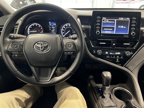 Used 2024 Toyota Camry SE image 26