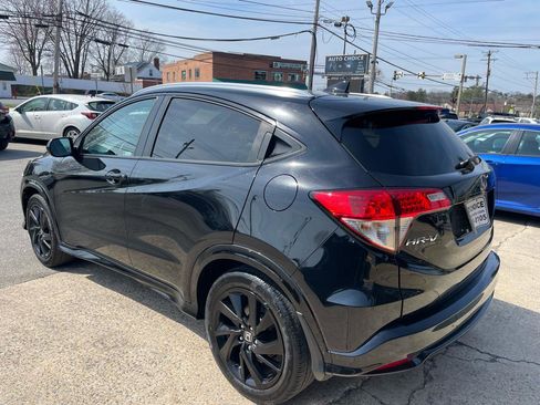 Used 2022 Honda HR-V Sport image 10