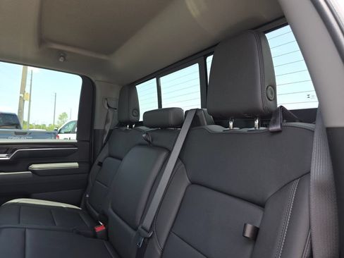 Used 2025 GMC Sierra 2500 SLT w/ SLT Premium Package AWD/4WD image 21