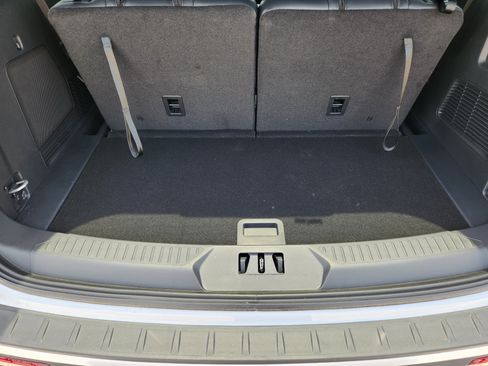 New 2026 Ford Explorer ST-Line w/ ST-Line Street Pack RWD image 23