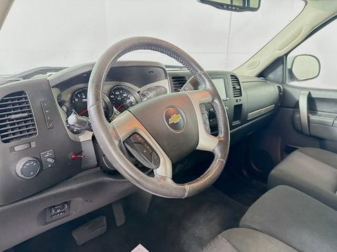 Used 2014 Chevrolet Silverado 2500 LT w/ Z71 Appearance Package AWD/4WD image 11