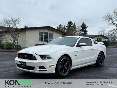 Used 2013 Ford Mustang GT image 1