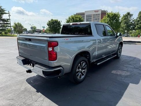 Used 2023 Chevrolet Silverado 1500 LT AWD/4WD image 8
