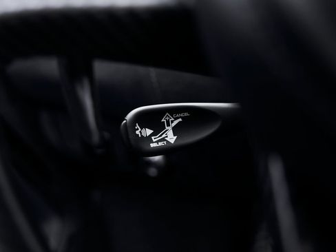 Used 2021 McLaren 720S Luxury RWD image 50