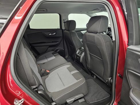 Used 2025 Chevrolet Blazer LT AWD/4WD image 25