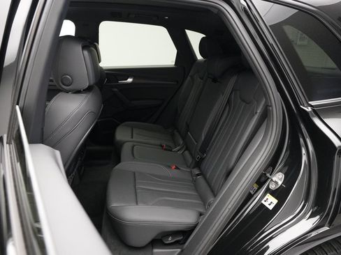 Used 2025 Audi Q5 e Premium Plus w/ Premium Plus Package AWD/4WD image 7