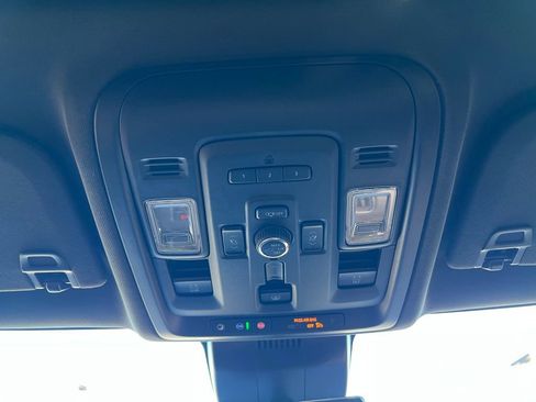 Used 2023 Chevrolet Tahoe Premier image 42