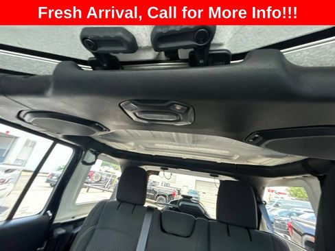 Used 2021 Jeep Wrangler Unlimited Sport AWD/4WD image 11