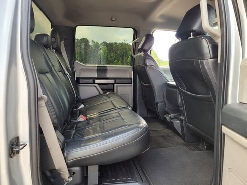 Used 2017 Ford F250 XLT w/ XLT Value Package image 12