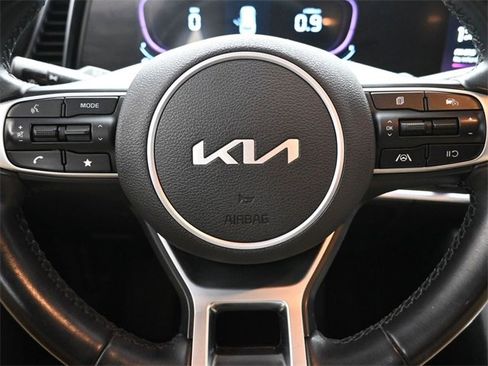 Used 2023 Kia Sportage EX image 25