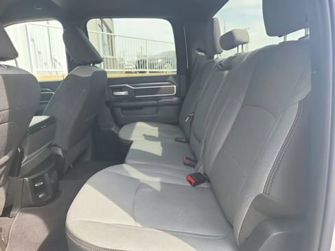 Used 2024 RAM 2500 Big Horn image 24