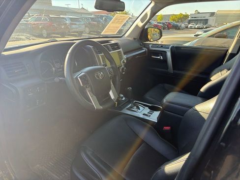 Used 2022 Toyota 4Runner Limited image 11