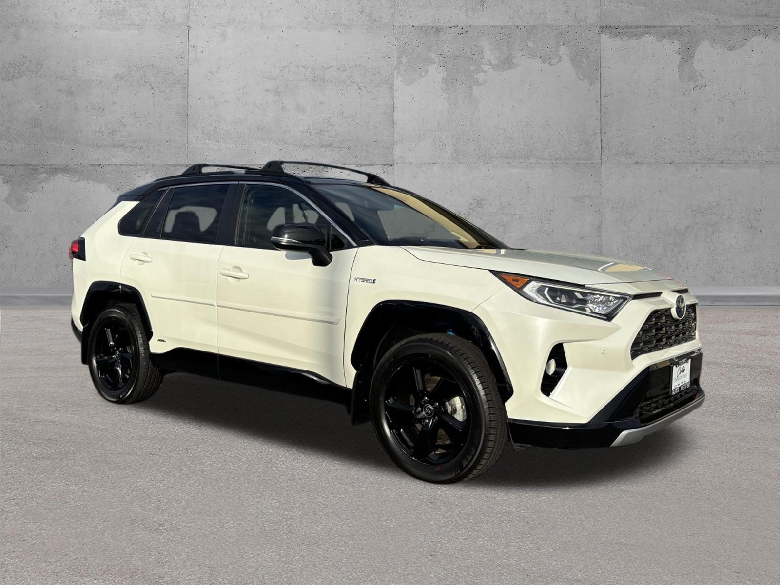 Used 2021 Toyota RAV4 XSE AWD/4WD image 1